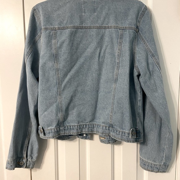 Jean jacket - Picture 3 of 4